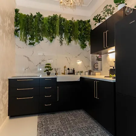 New, Stylish And Spacious Apartament *