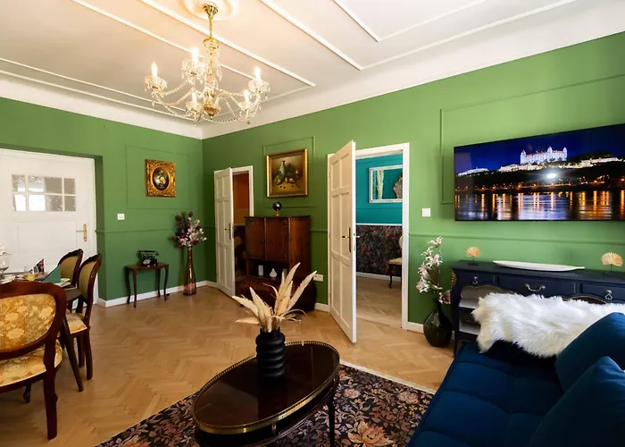 New, Stylish And Spacious Appartement