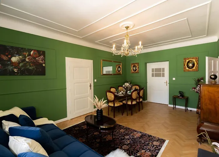 New, Stylish And Spacious Apartmán *