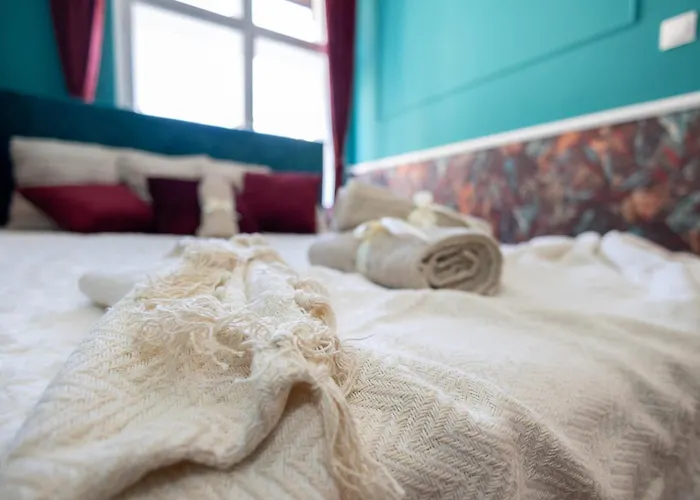 New, Stylish And Spacious Apartmán