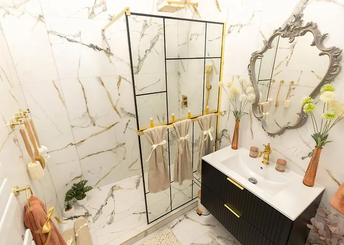 New, Stylish And Spacious Bratislava