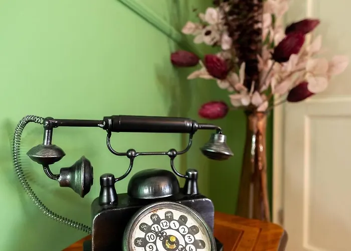 New, Stylish And Spacious Apartmán