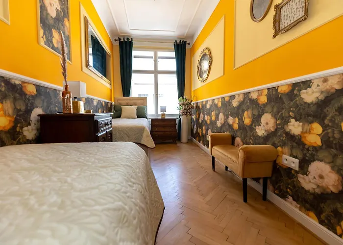 New, Stylish And Spacious *