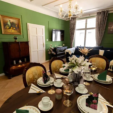 New, Stylish And Spacious Appartement