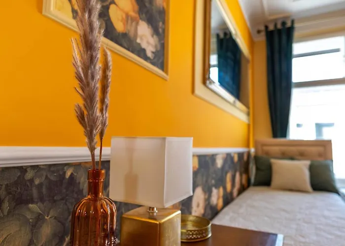 New, Stylish And Spacious Bratislava