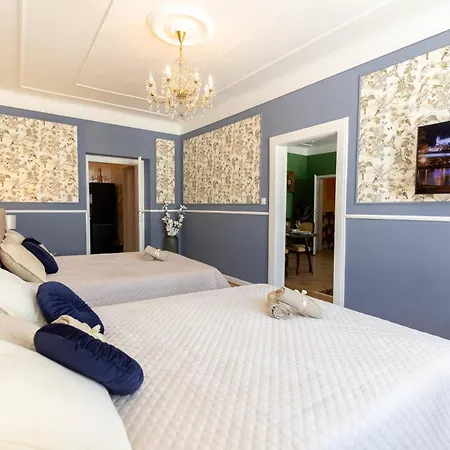 New, Stylish And Spacious Apartmán Bratislava